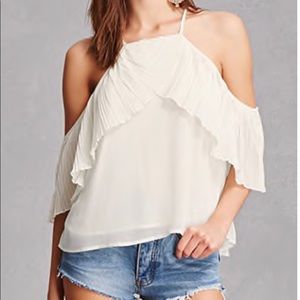 Open shoulder top